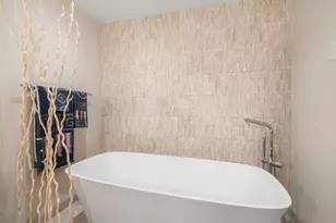 241 Perkins St, Boston, MA 02130 - Photo 21