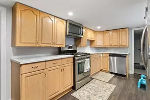 14 Bay Rd, Revere, MA 02151 - Photo 21