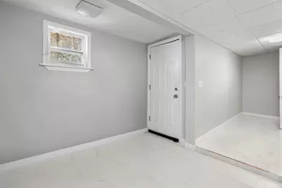 14 Bay Rd, Revere, MA 02151 - Photo 15