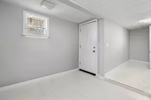 14 Bay Rd, Revere, MA 02151 - Photo 15