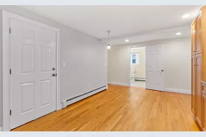 40 Essex St #2, Salem, MA 01970 - Photo 15