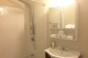 37 Telegraph St, Boston, MA 02127 - Photo 9