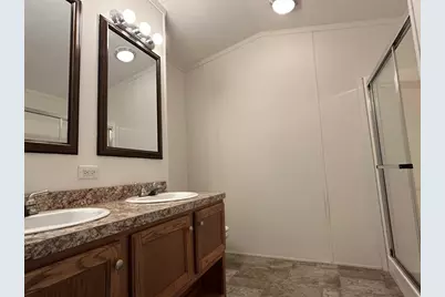 8 Alfred St, Wareham, MA 02538 - Photo 5