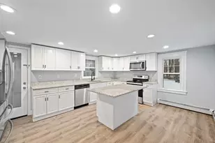 656 Grove St, Worcester, MA 01605 - Photo 17