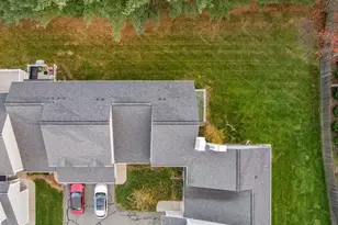 84 Chapin Greene Dr, Ludlow, MA 01056 - Photo 39