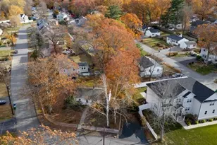 42 Lantern Ln, Burlington, MA 01803 - Photo 19