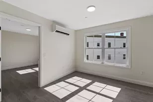 472 Essex St, Lynn, MA 01902 - Photo 5