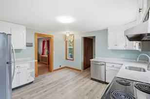 50 Bardwell, South Hadley, MA 01075 - Photo 11