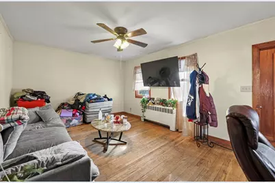 31-33 Apremont St, Adams, MA 01220 - Photo 27