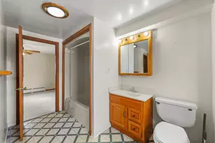 31-33 Apremont St, Adams, MA 01220 - Photo 23