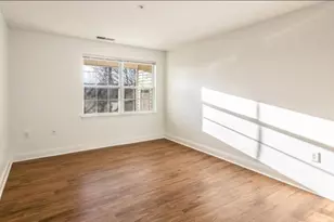 2 Littles Brook Ct, Burlington, MA 01803 - Photo 5