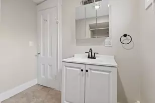 26 High St, Methuen, MA 01844 - Photo 13