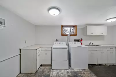 6 Cornwall St, Springfield, MA 01104 - Photo 31