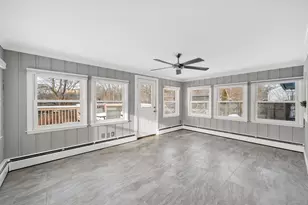 6 Cornwall St, Springfield, MA 01104 - Photo 11