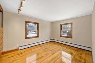 6 Cornwall St, Springfield, MA 01104 - Photo 23