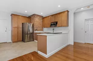 3 Englewood Ave, Brookline, MA 02445 - Photo 15