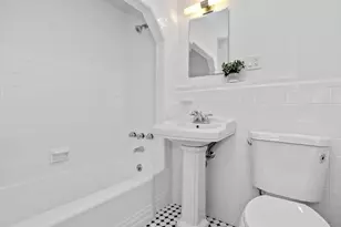 3 Englewood Ave, Brookline, MA 02445 - Photo 17