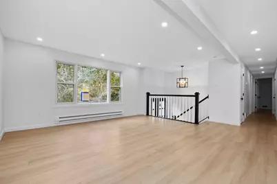 17 Susan Ln, Bellingham, MA 02019 - Photo 5