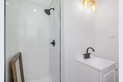 17 Susan Ln, Bellingham, MA 02019 - Photo 11