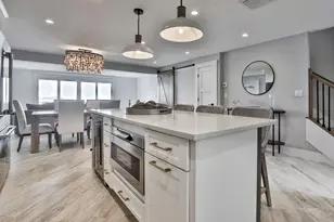 45 Raymond St, Manchester by the Sea, MA 01944 - Photo 5