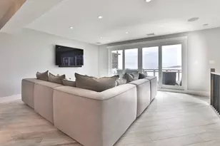 45 Raymond St, Manchester by the Sea, MA 01944 - Photo 9