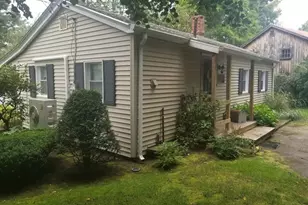 24 Pattison Ave, Dudley, MA 01571 - Photo 9