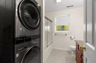 75 Beverly St, North Andover, MA 01845 - Photo 19