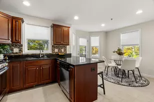 75 Beverly St, North Andover, MA 01845 - Photo 7