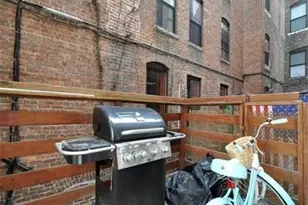 33 Charter St, Boston, MA 02113 - Photo 13