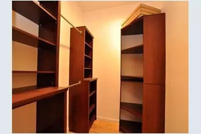 33 Charter Street #1, Boston, MA 02113 - Photo 11