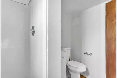 260 Columbus Ave, Pittsfield, MA 01202 - Photo 17