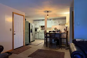 325 Ashland Ave, Southbridge, MA 01550 - Photo 3