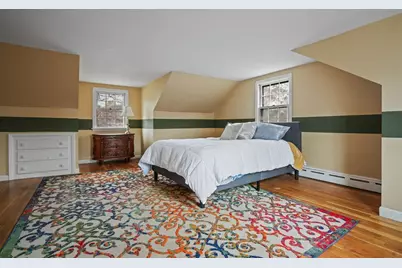 8 N Walker St, Taunton, MA 02780 - Photo 21