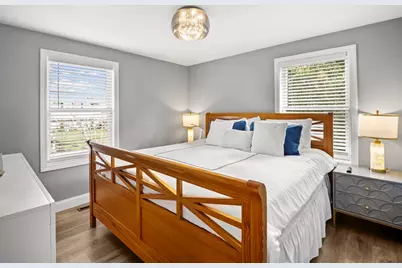 871 Norman St, Fall River, MA 02721 - Photo 13