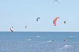 10 Ocean Ave, Revere, MA 02151 - Photo 15