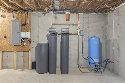 19 Charles Joseph Dr, Dartmouth, MA 02747 - Photo 33