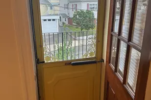 8 Fairfax St, Somerville, MA 02144 - Photo 15