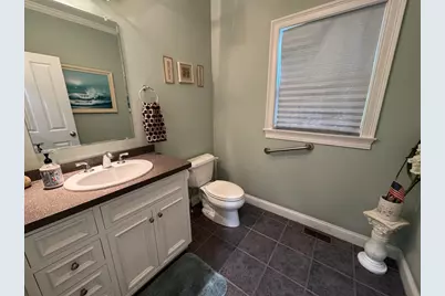 20 Coolidge Ave, Norwood, MA 02062 - Photo 9