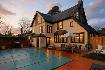 27 Lexington Ave, Holyoke, MA 01040 - Photo 39