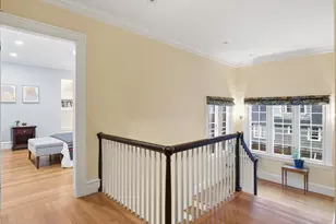 27 Lexington Ave, Holyoke, MA 01040 - Photo 19