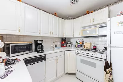 186 Lexington St #8, Watertown, MA 02472 - Photo 7