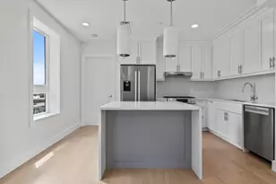 301 Border St, Boston, MA 02128 - Photo 3