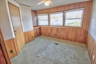 556 Central St, Leominster, MA 01453 - Photo 17