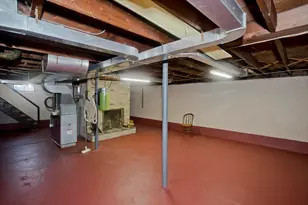 27 Regal St, Springfield, MA 01118 - Photo 25