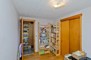 27 Regal St, Springfield, MA 01118 - Photo 21