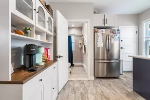 24 Buttonwood St, Boston, MA 02125 - Photo 5