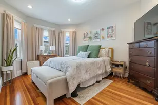 24 Buttonwood St, Boston, MA 02125 - Photo 11