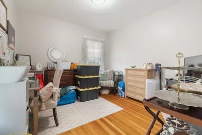 24 Buttonwood Street, Boston, MA 02125 - Photo 9