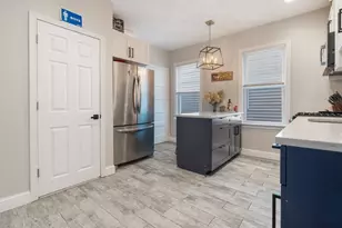 24 Buttonwood St, Boston, MA 02125 - Photo 21