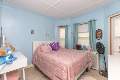 129-131 Lexington Street, Lawrence, MA 01841 - Photo 9